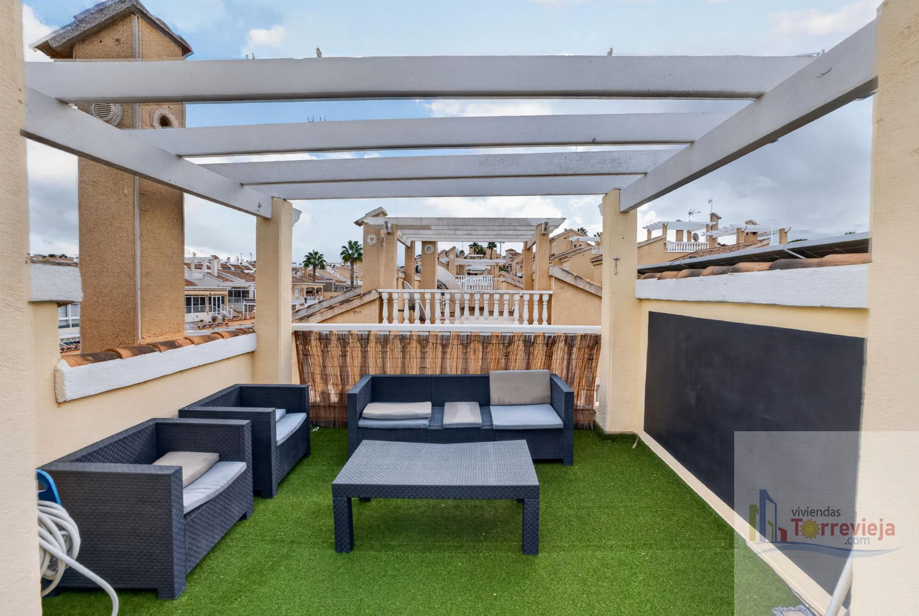 Venta de chalet en Orihuela Costa