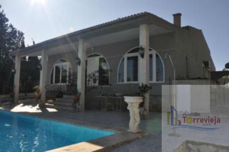 Venta de chalet en Torrevieja