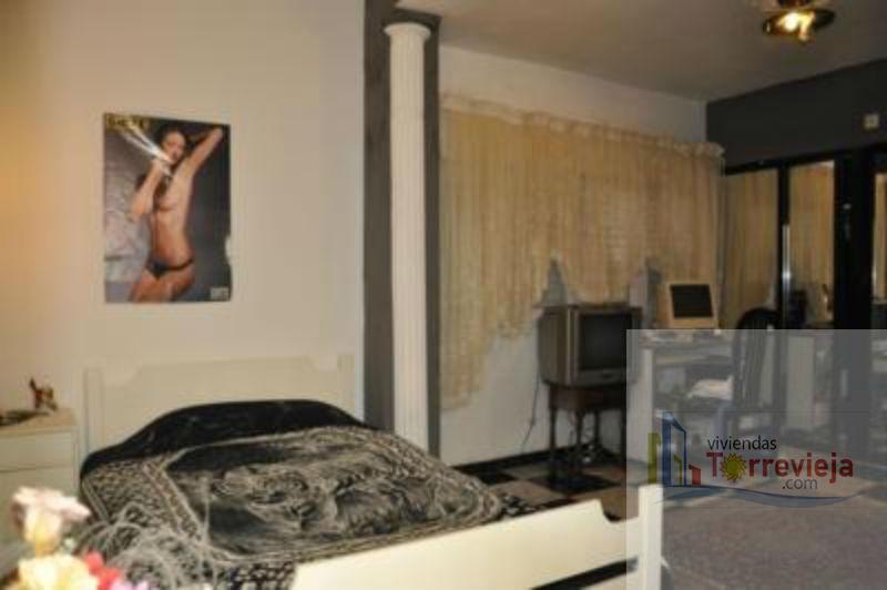 For sale of chalet in Torrevieja