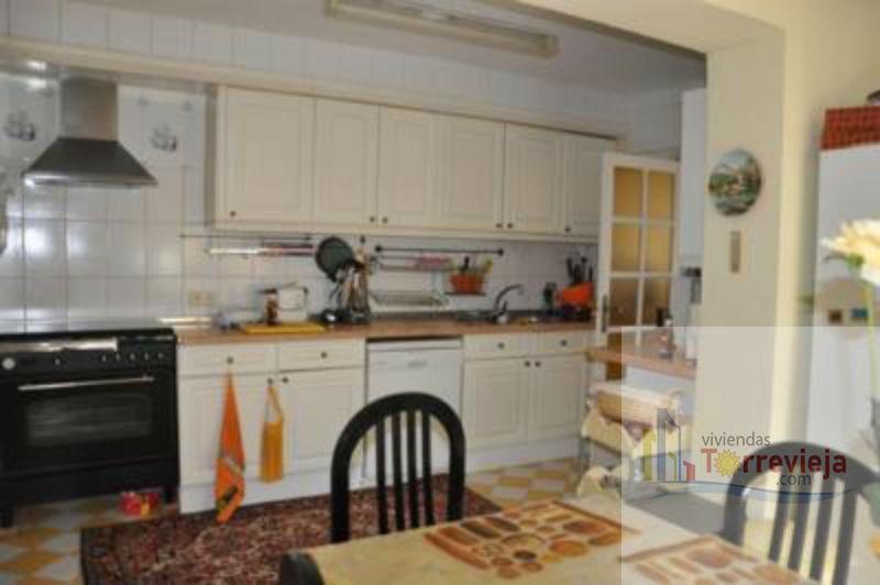 For sale of chalet in Torrevieja