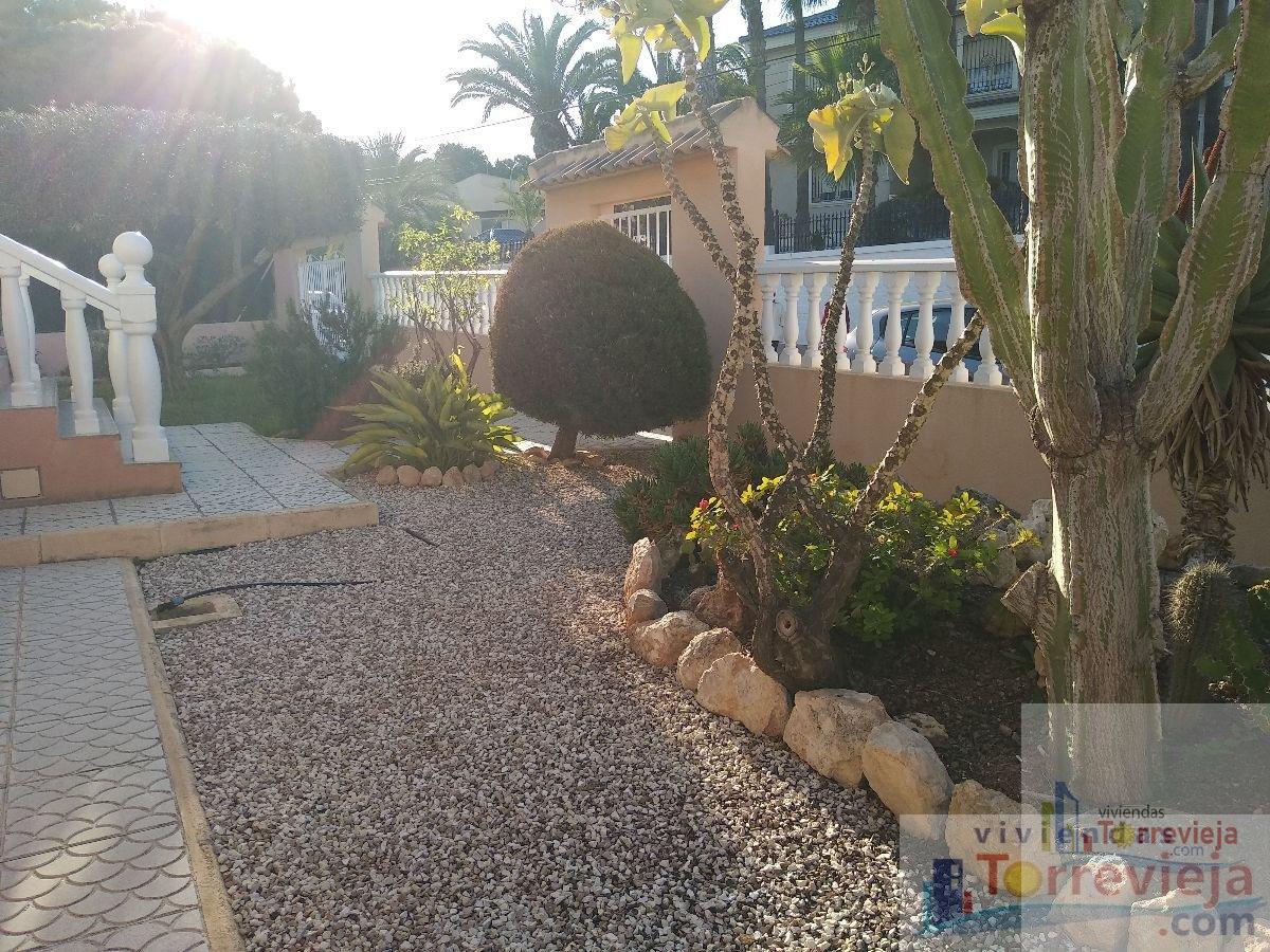 Venta de chalet en Torrevieja