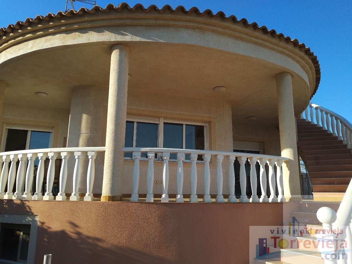 Venta de chalet en Torrevieja