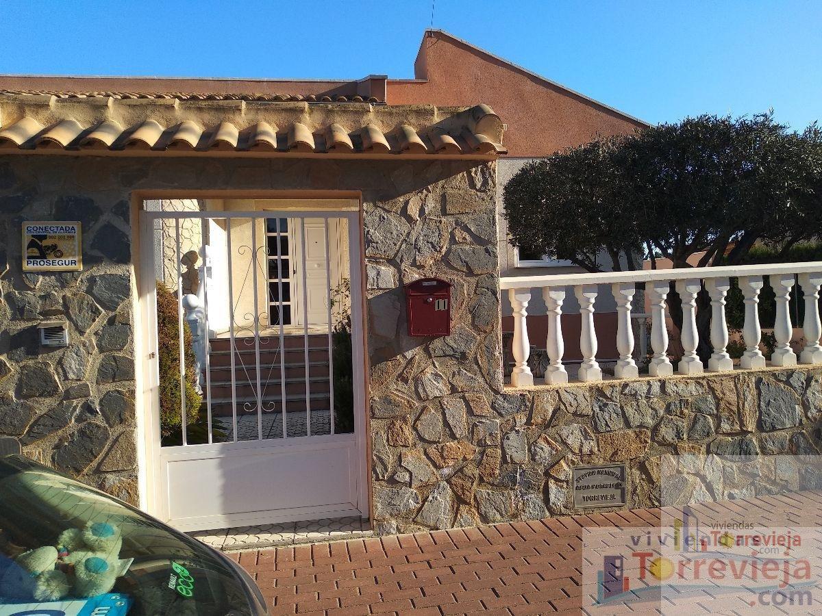 Venta de chalet en Torrevieja