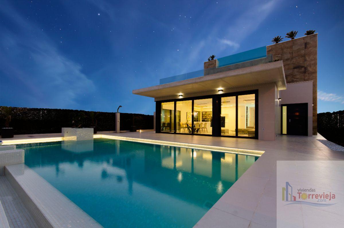 For sale of villa in Orihuela Costa