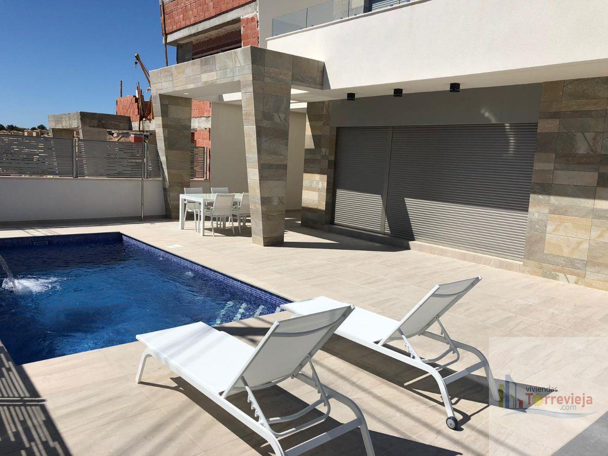 For sale of chalet in Orihuela Costa