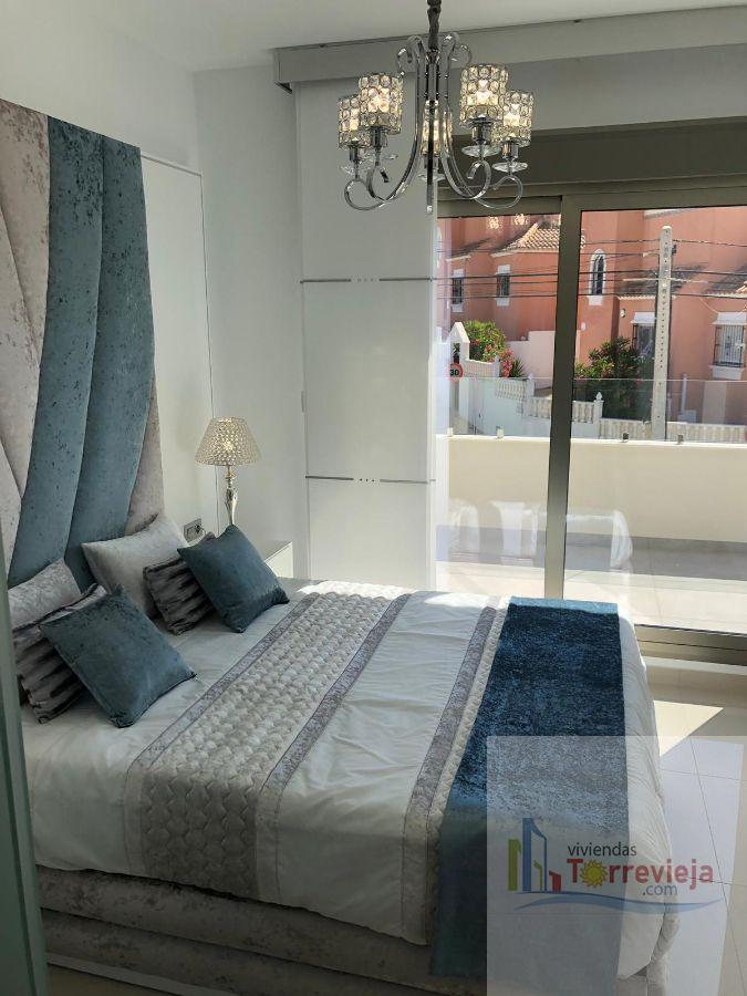 For sale of chalet in Orihuela Costa
