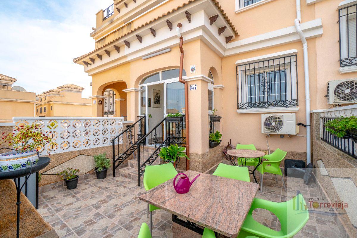 For sale of duplex in Orihuela Costa