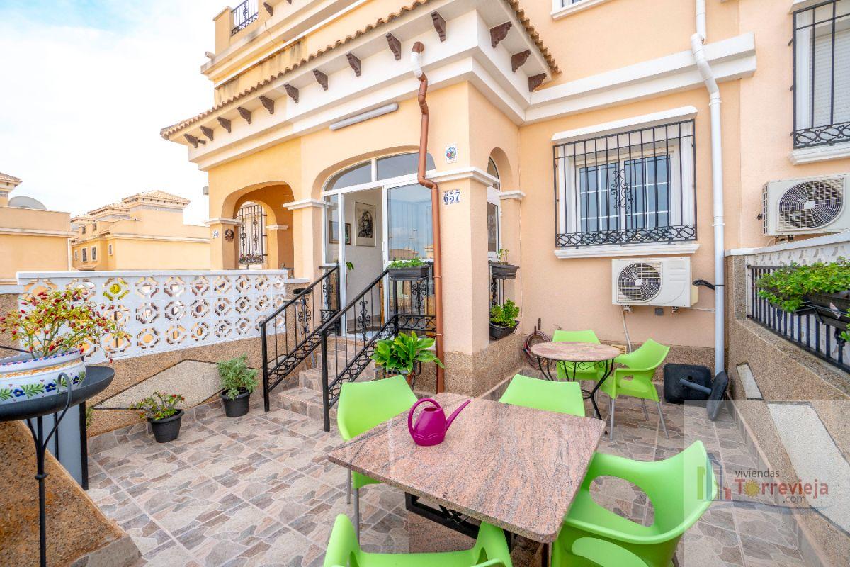 For sale of duplex in Orihuela Costa