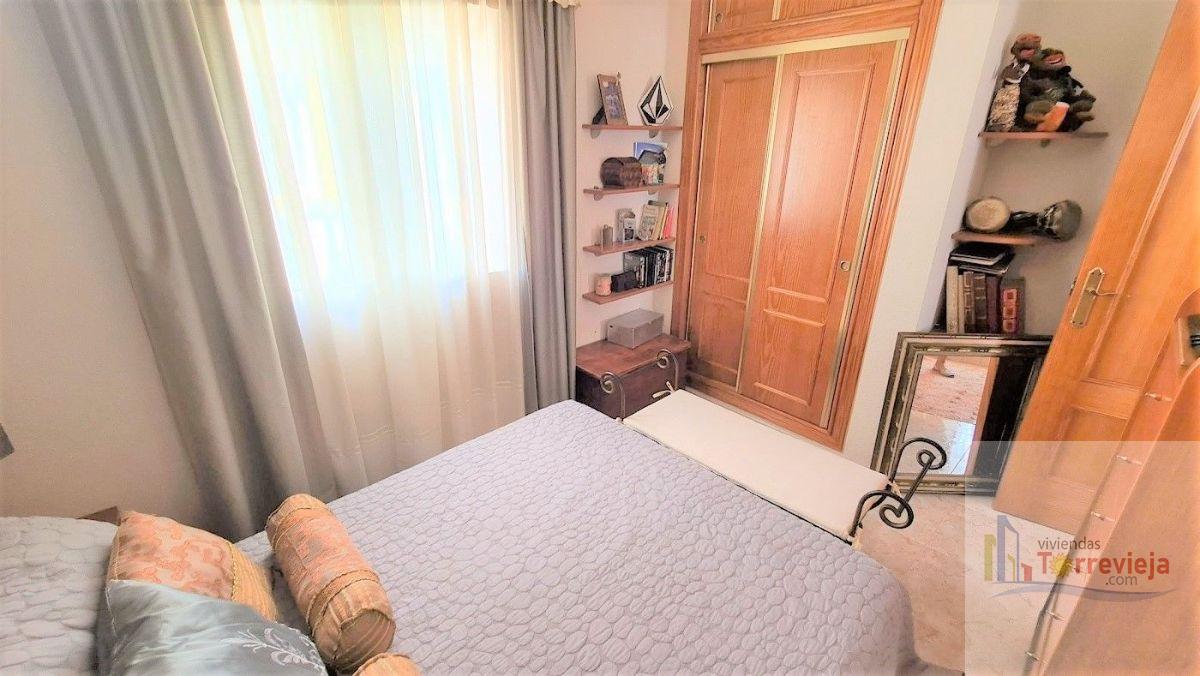 For sale of chalet in Torrevieja