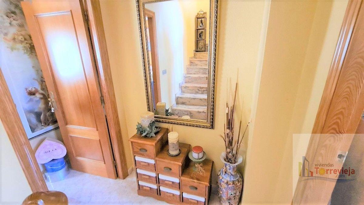 For sale of chalet in Torrevieja