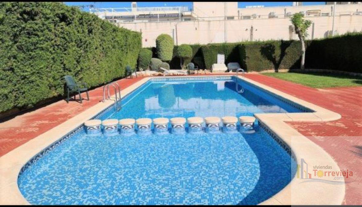 For sale of chalet in Torrevieja