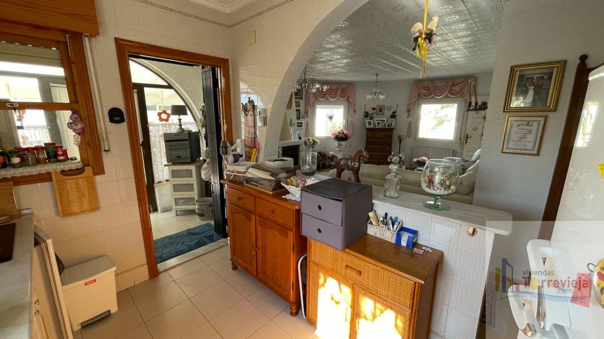 For sale of chalet in Torrevieja