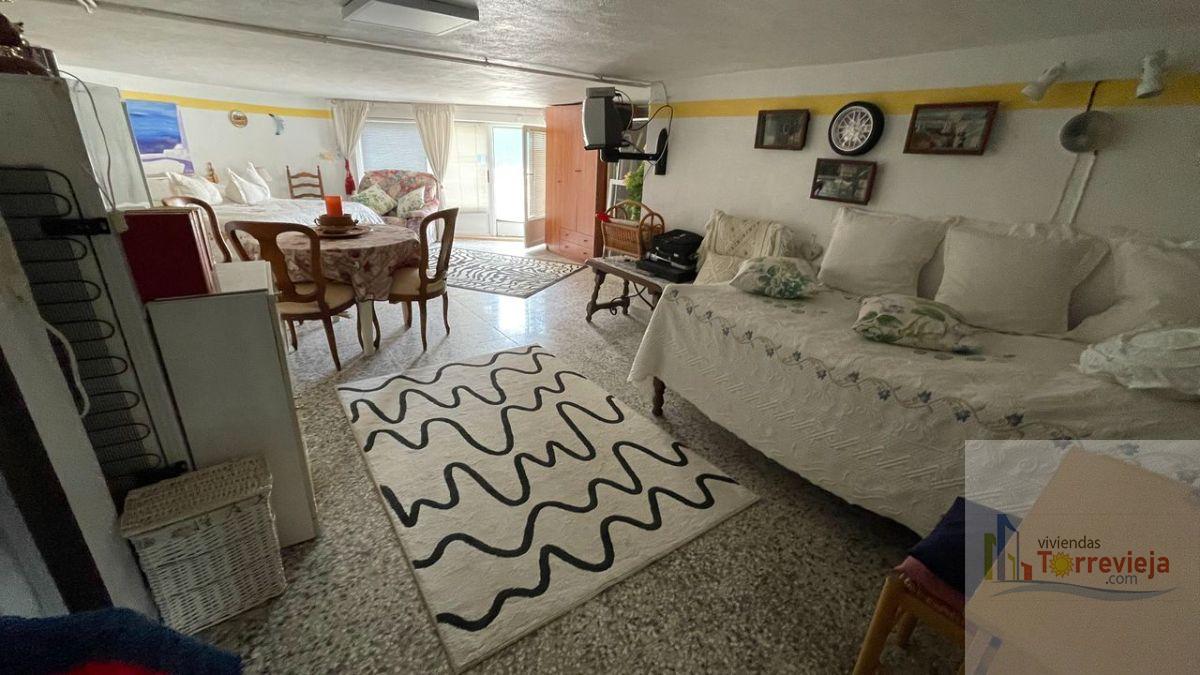 For sale of chalet in Torrevieja