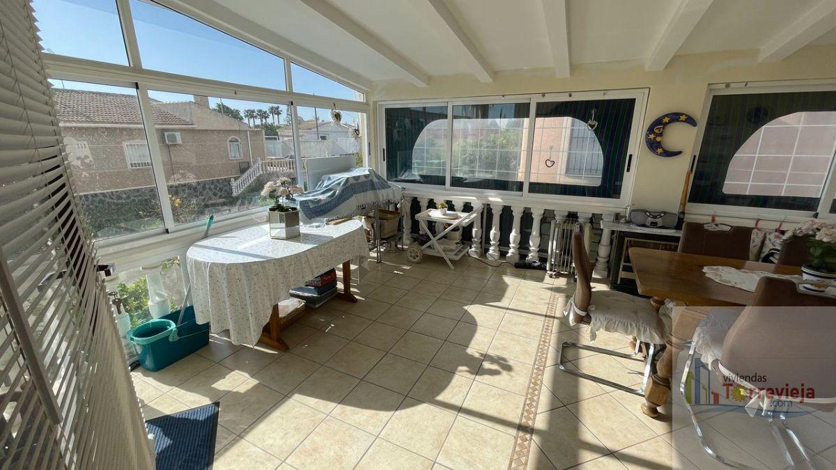 For sale of chalet in Torrevieja
