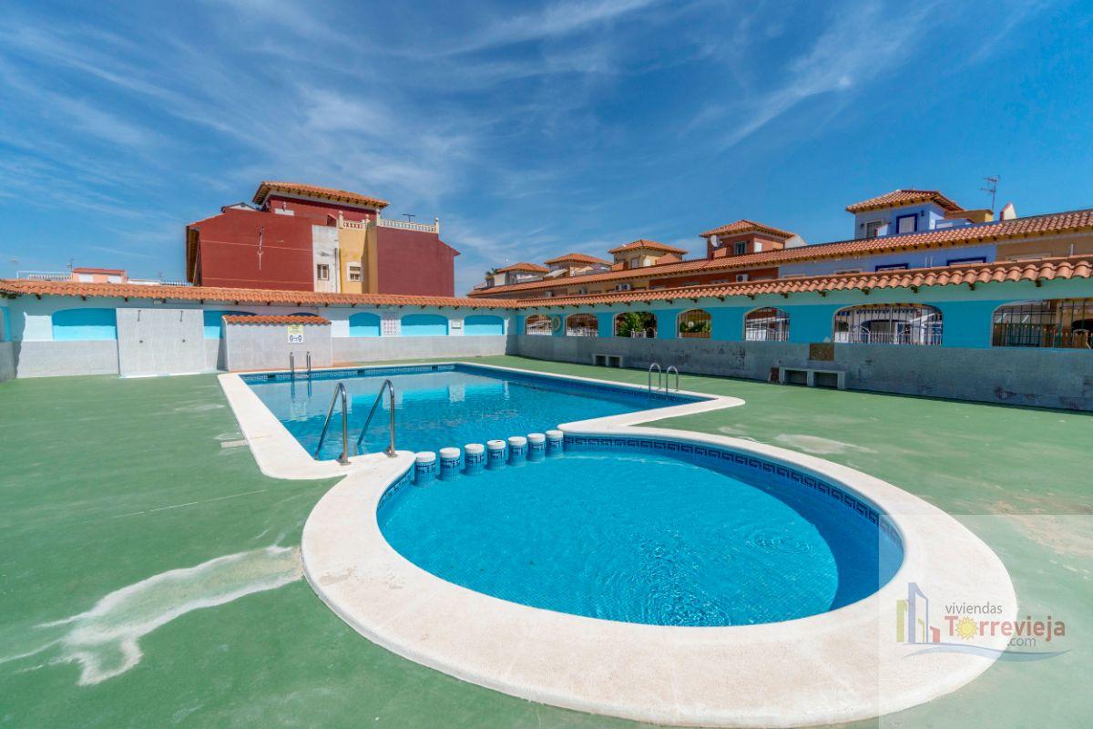 For sale of chalet in Torrevieja