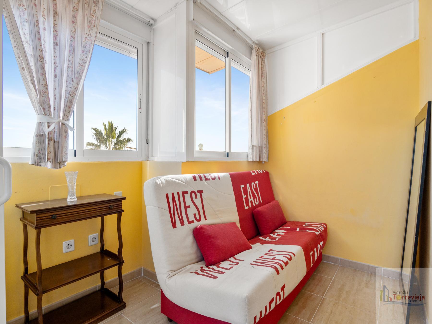 For sale of chalet in Torrevieja