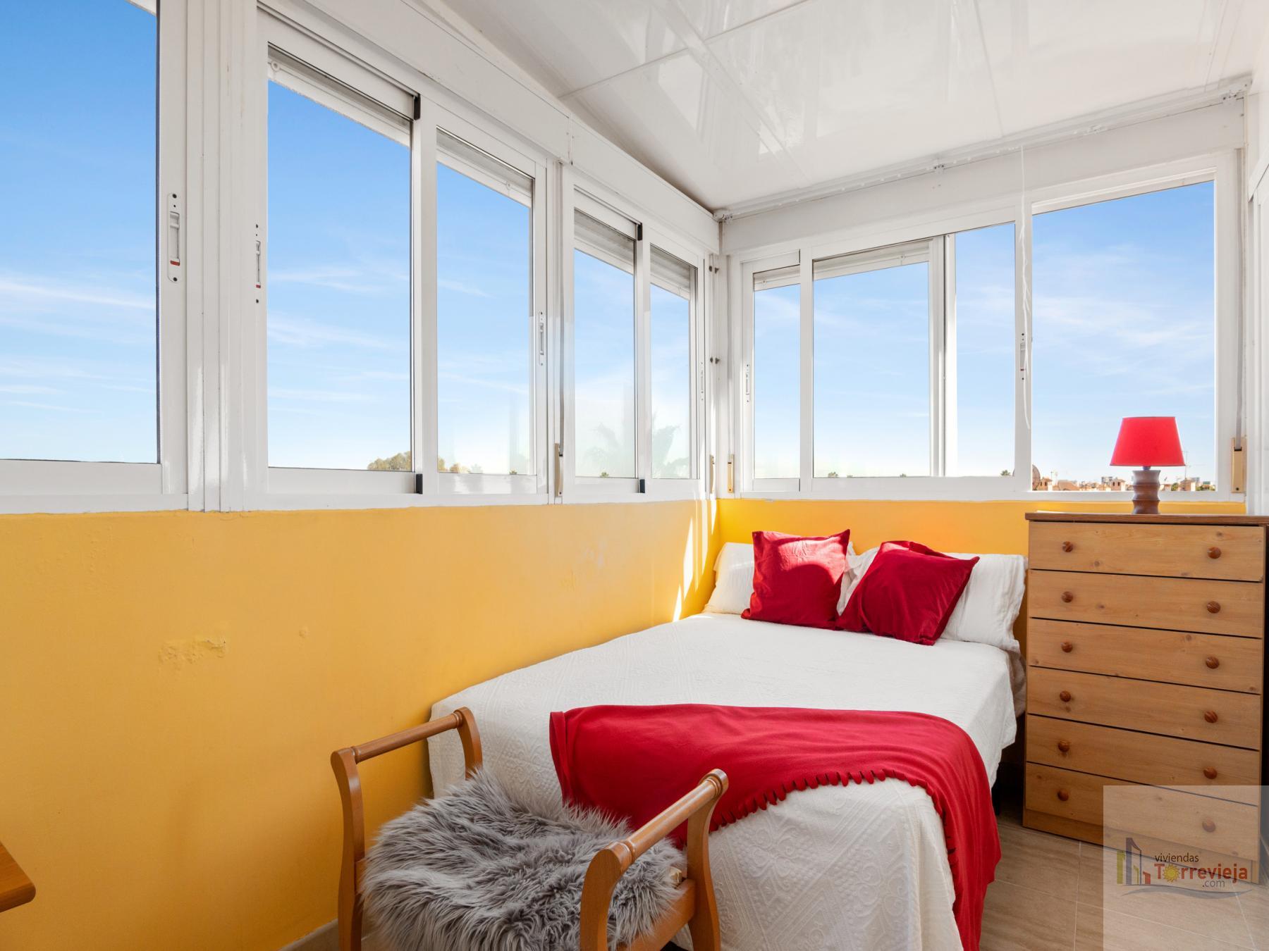 For sale of chalet in Torrevieja