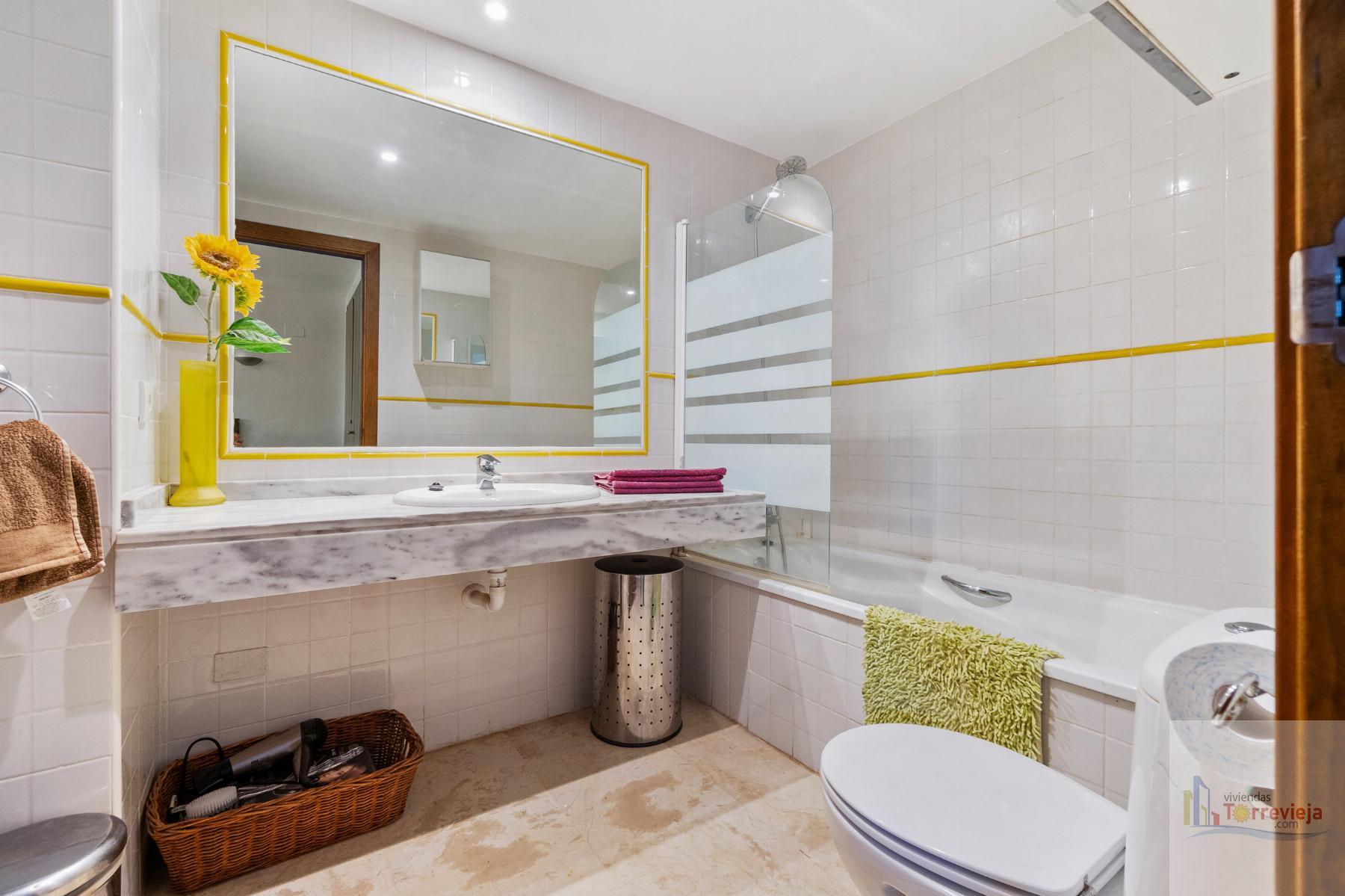 For sale of apartment in Torrevieja