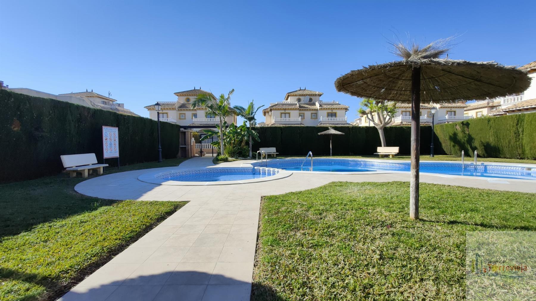 Venta de bungalow en Orihuela Costa