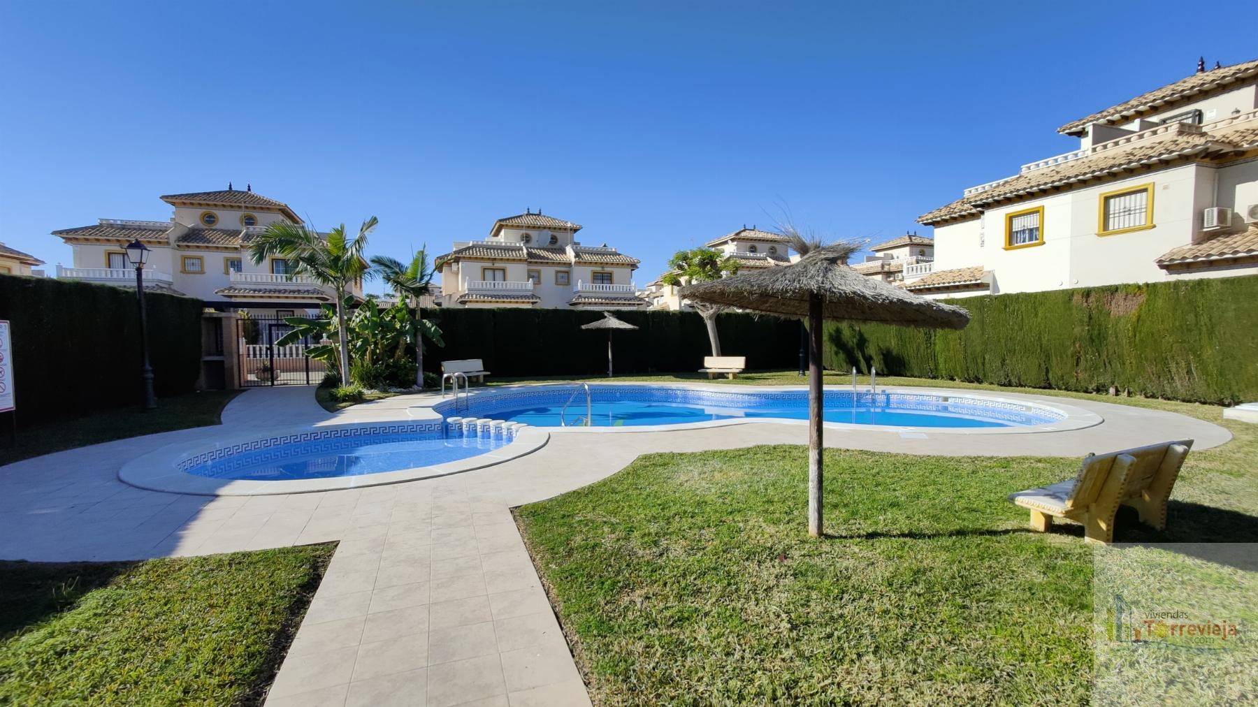 Venta de bungalow en Orihuela Costa