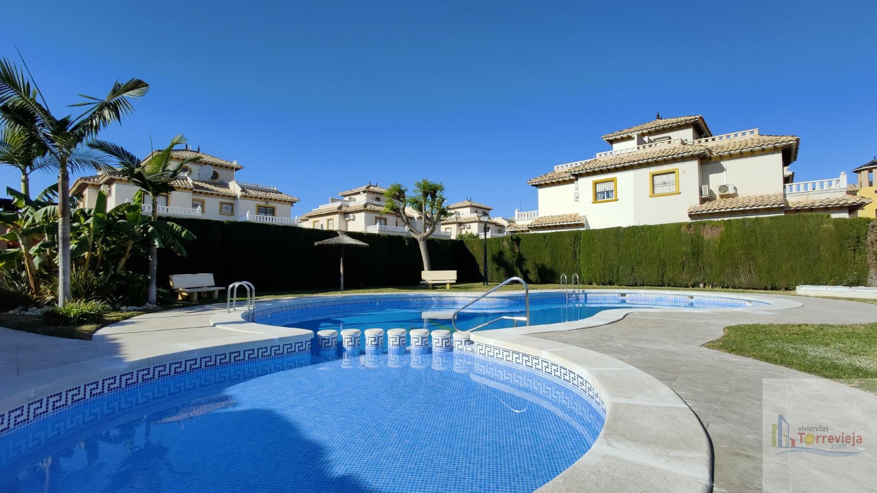 Venta de bungalow en Orihuela Costa