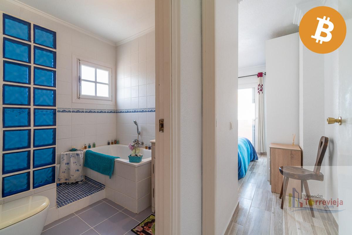 For sale of chalet in Orihuela Costa