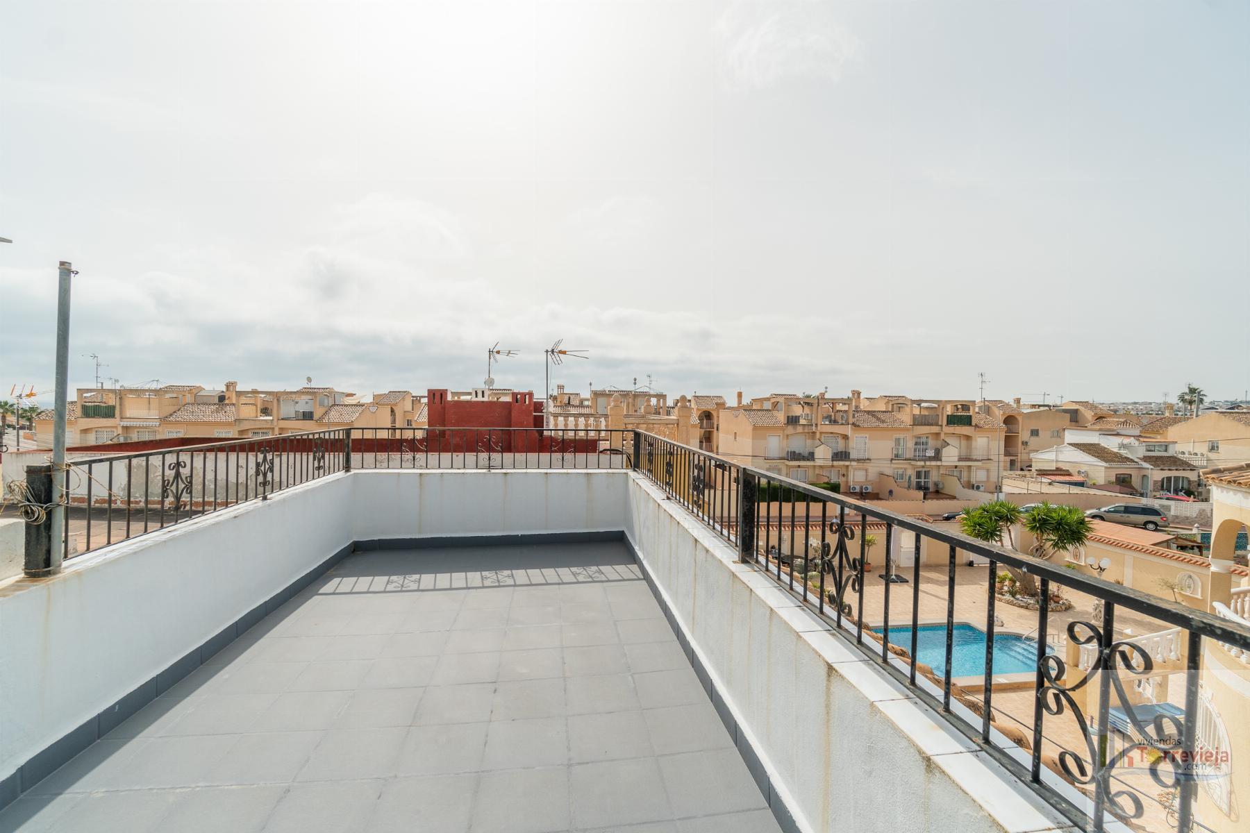 For sale of chalet in Orihuela Costa