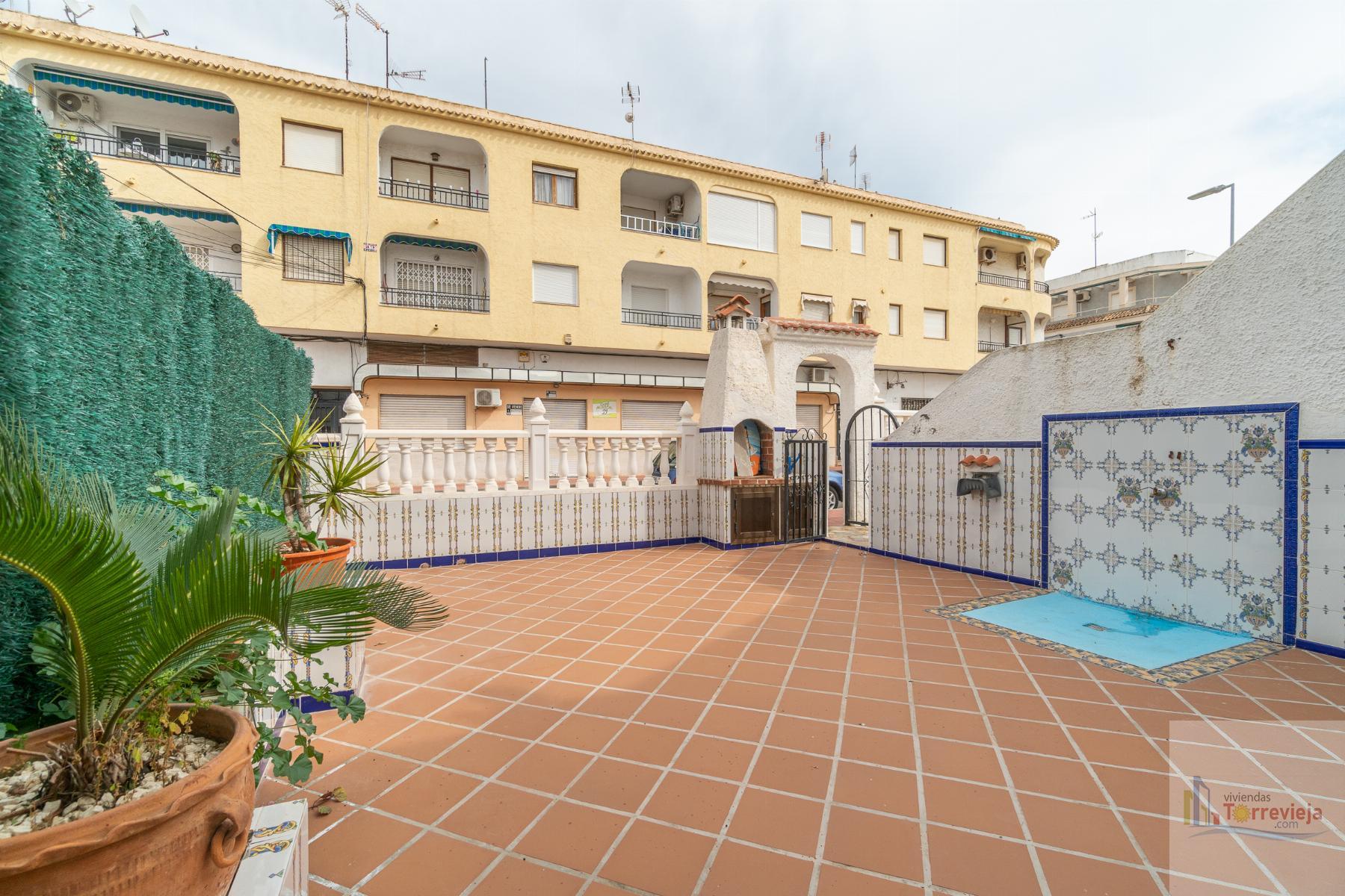 For sale of bungalow in Torrevieja