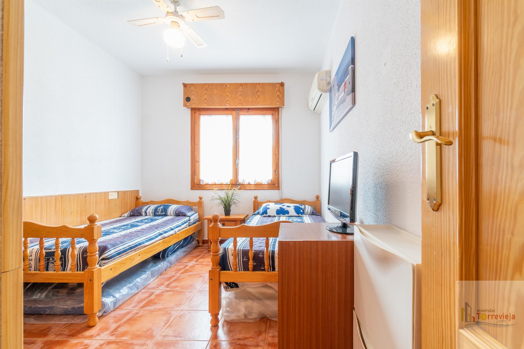 For sale of bungalow in Torrevieja