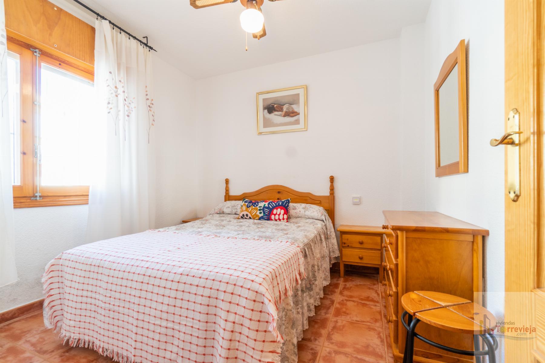 For sale of bungalow in Torrevieja