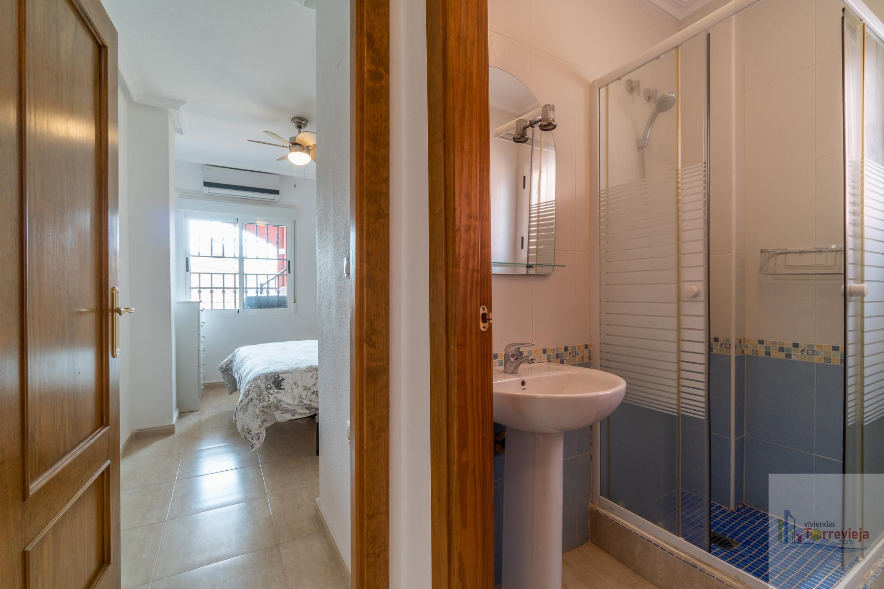 For sale of bungalow in Torrevieja