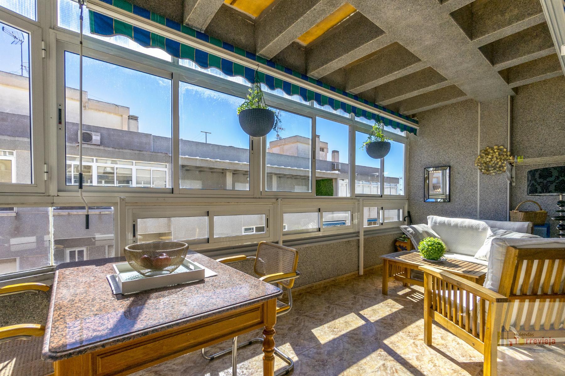 For sale of penthouse in Torrevieja
