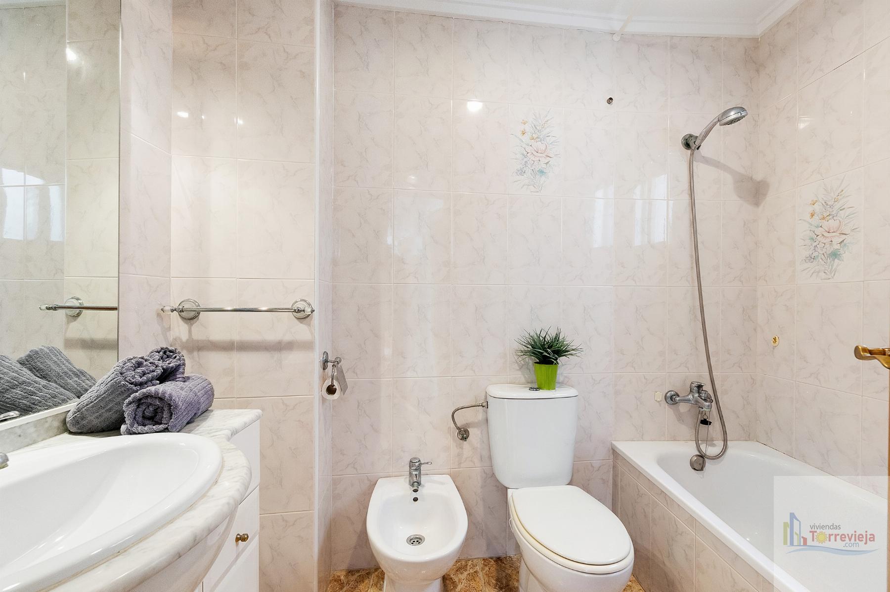 For sale of penthouse in Torrevieja
