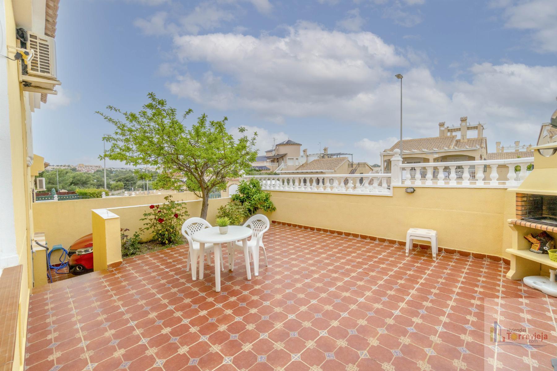 For sale of chalet in Orihuela Costa