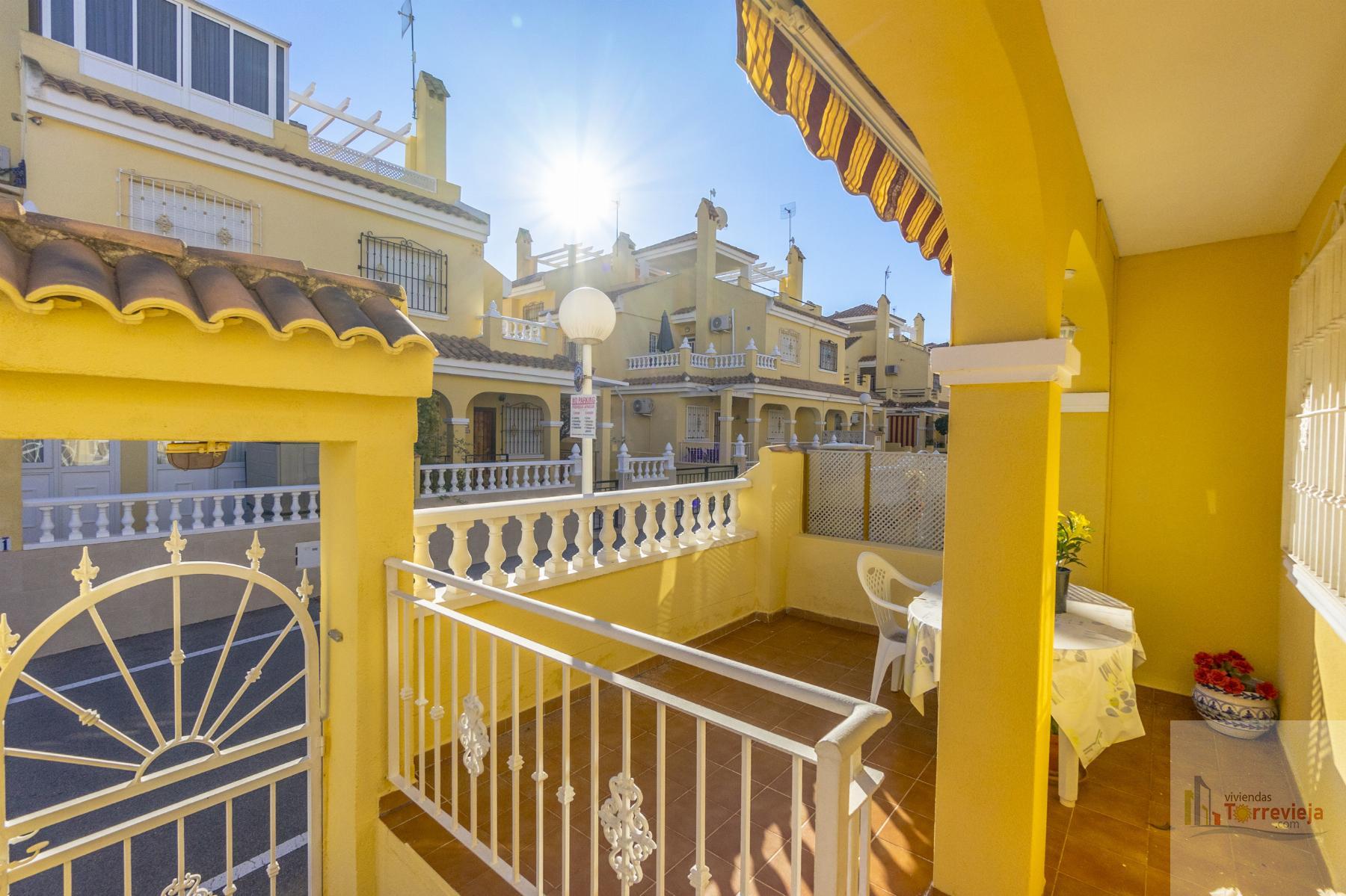 For sale of chalet in Orihuela Costa