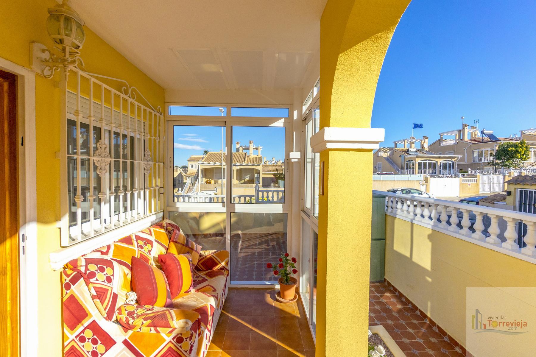 For sale of chalet in Orihuela Costa