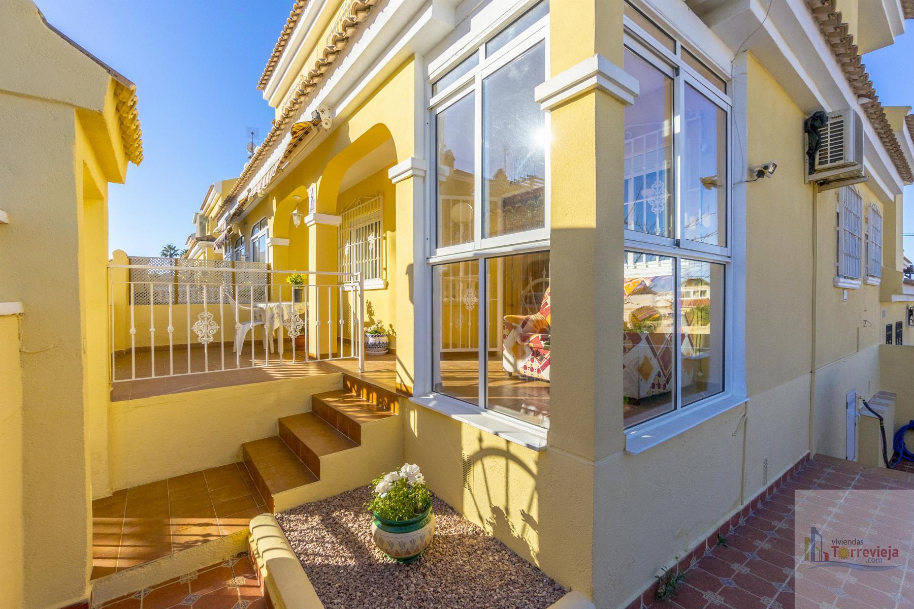 For sale of chalet in Orihuela Costa