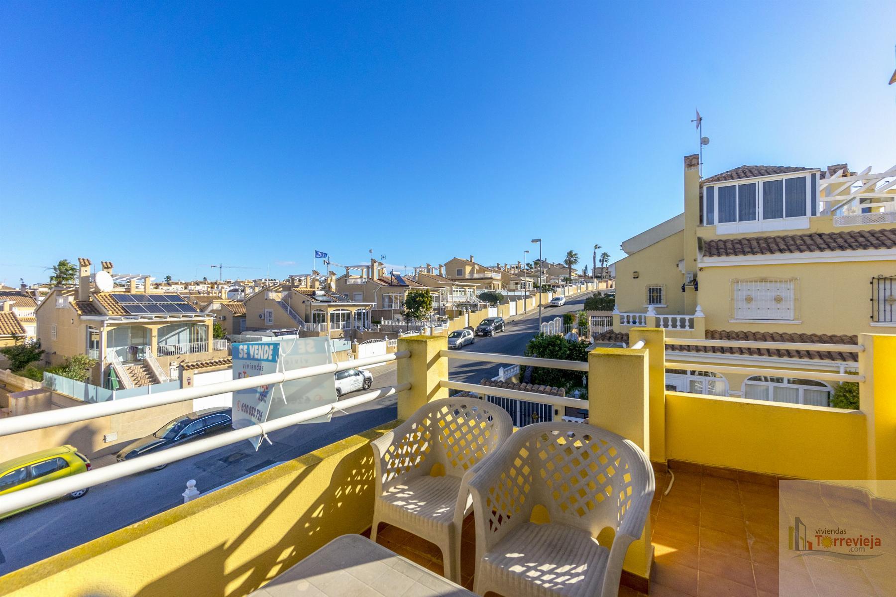 For sale of chalet in Orihuela Costa