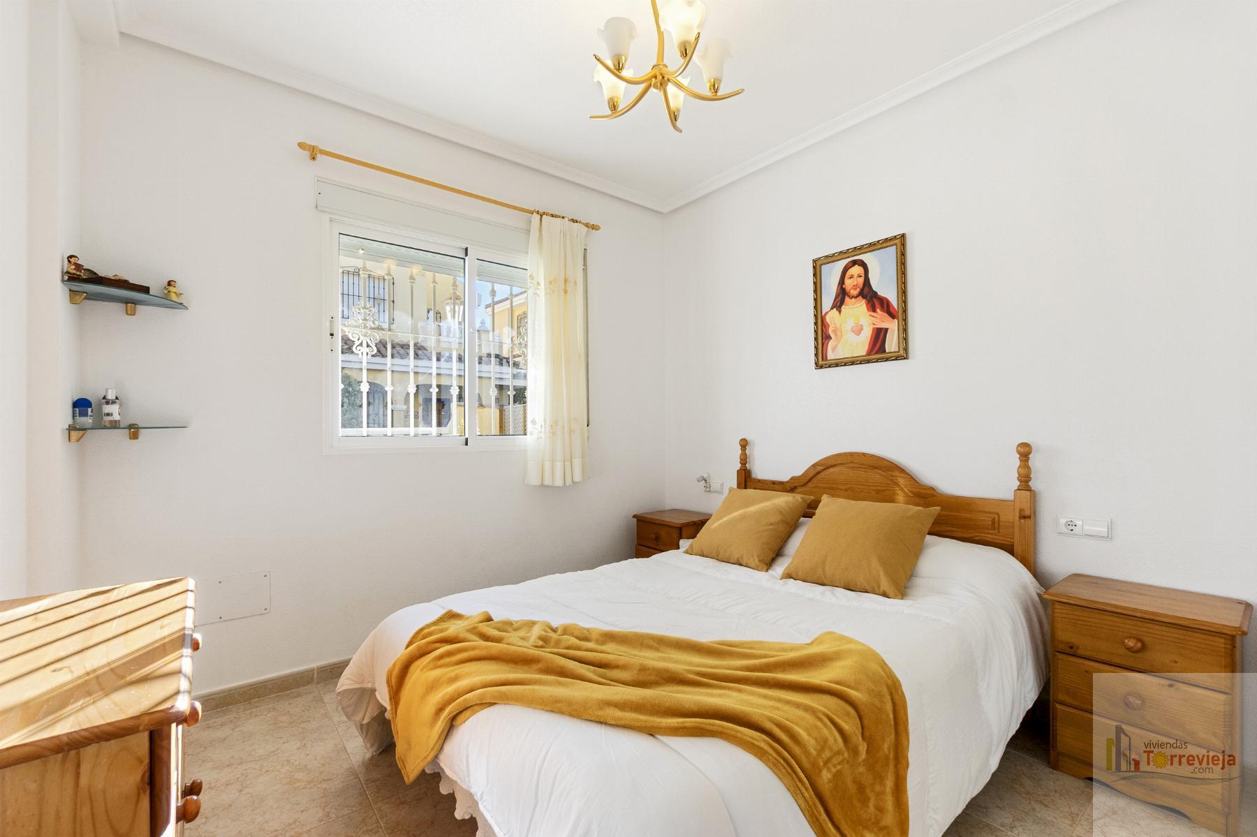 For sale of chalet in Orihuela Costa