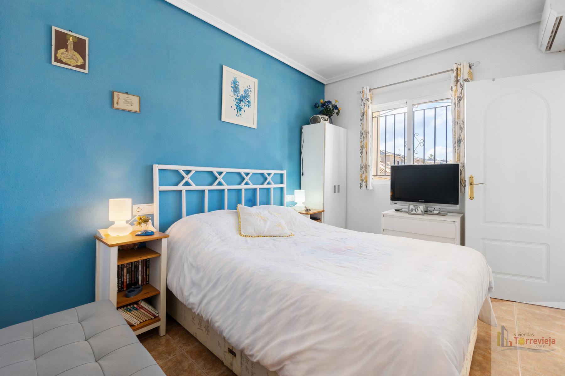 For sale of duplex in Orihuela Costa