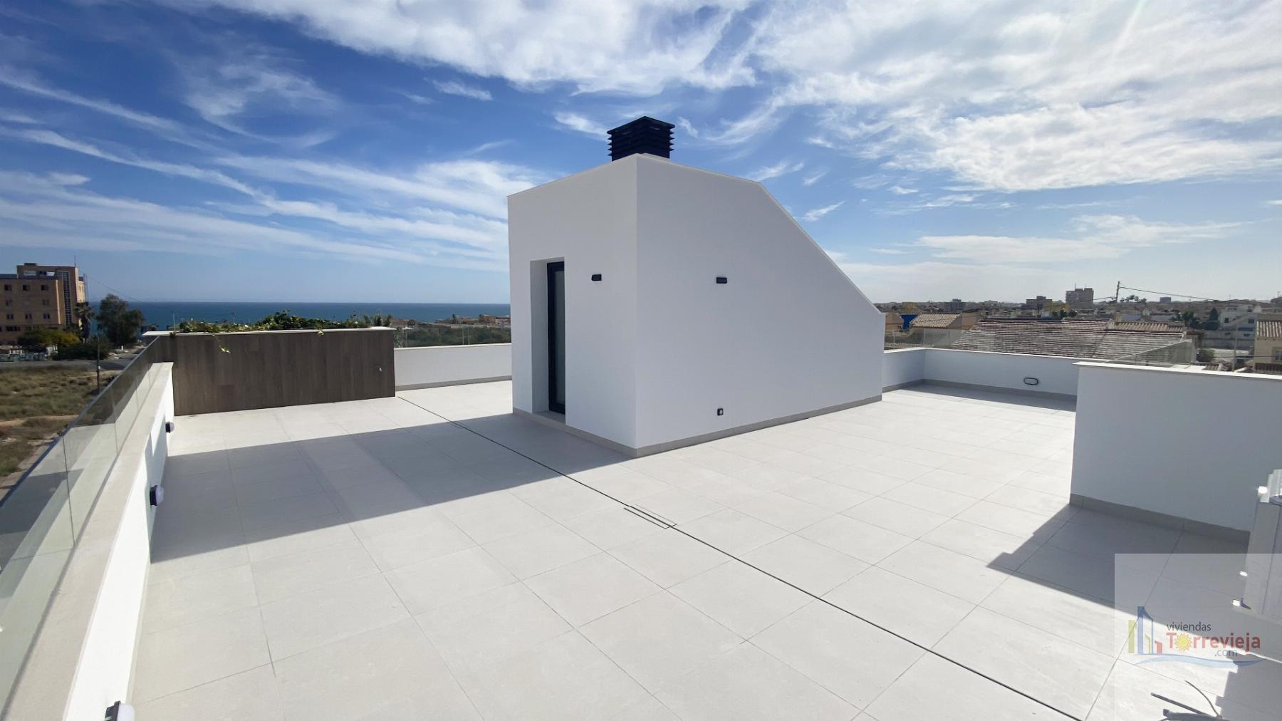 For sale of villa in Torrevieja