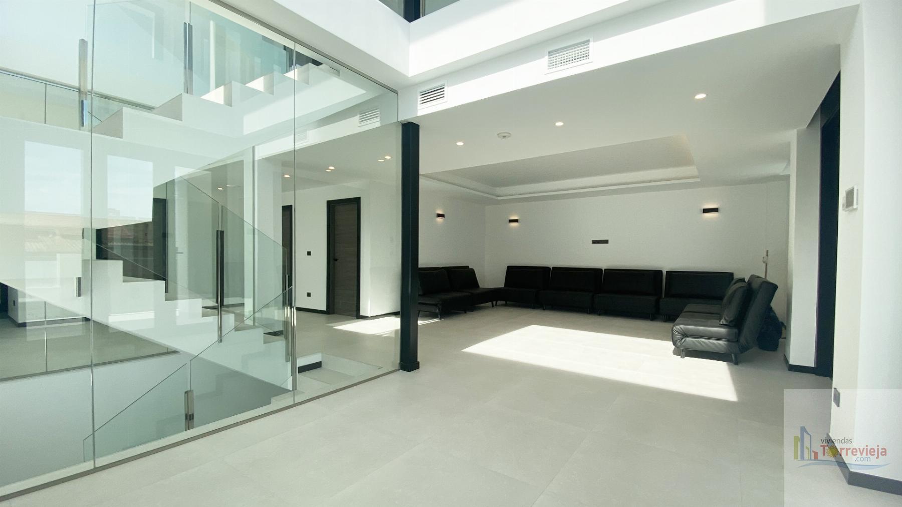 For sale of villa in Torrevieja