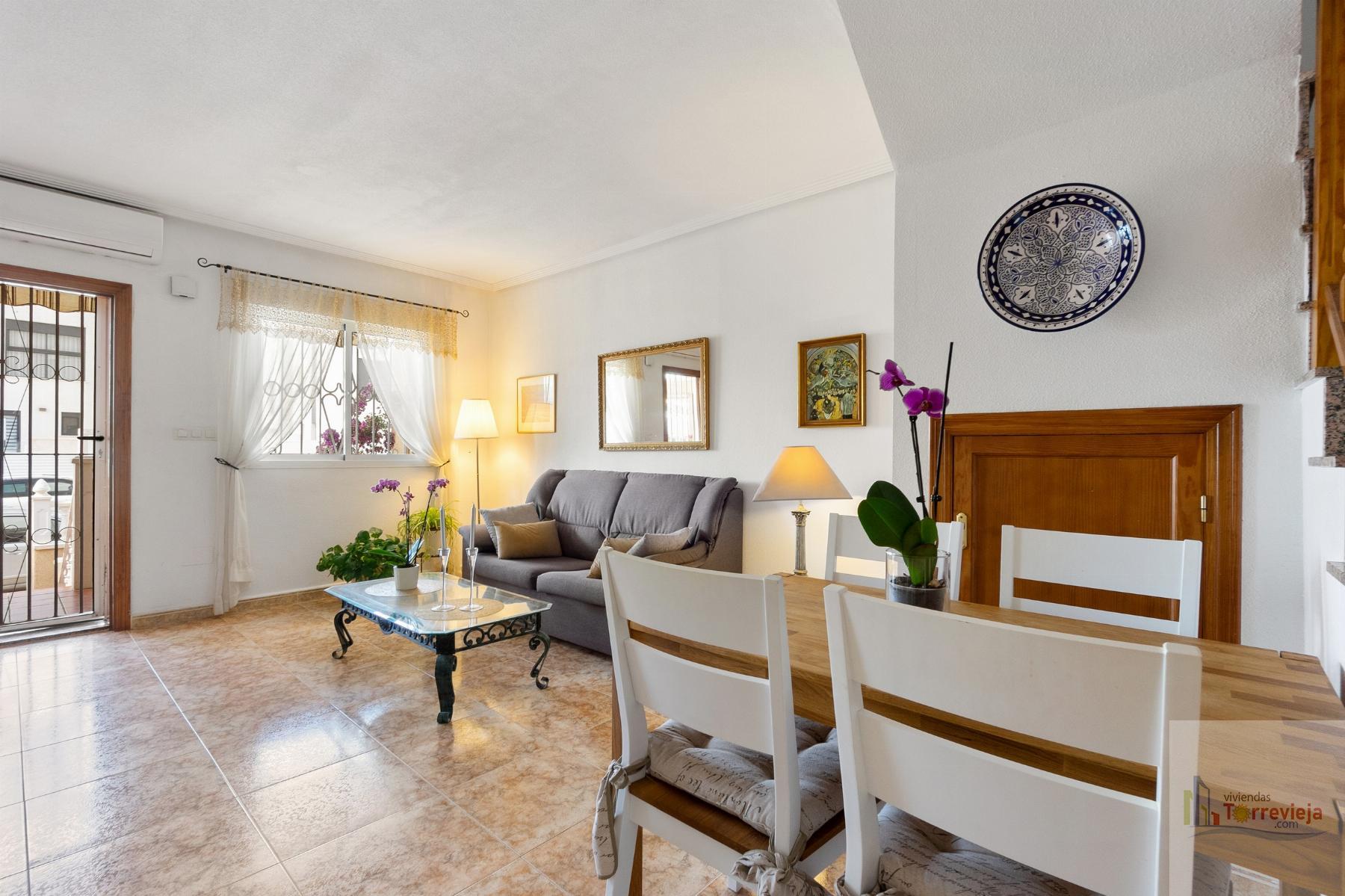 For sale of duplex in Orihuela Costa