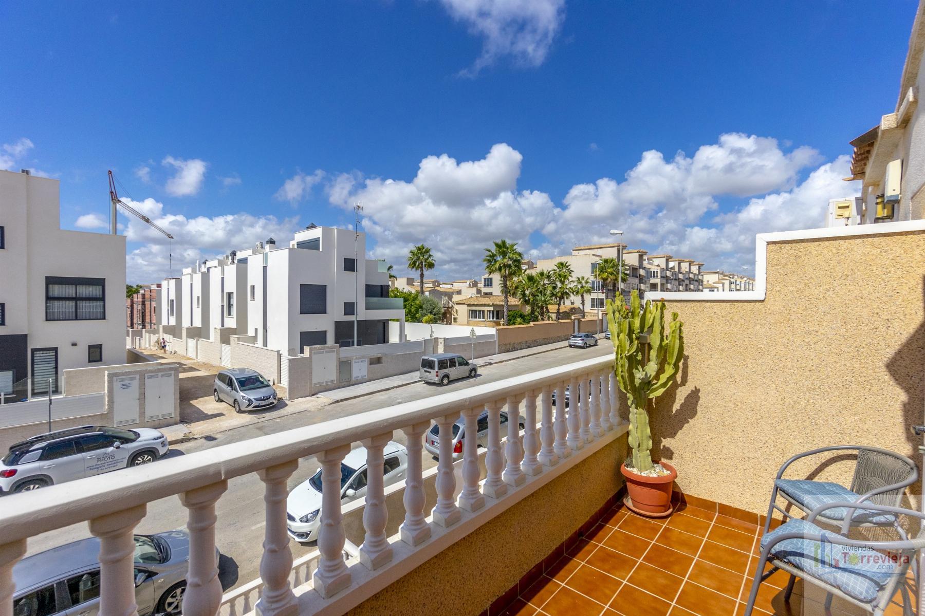 For sale of duplex in Orihuela Costa