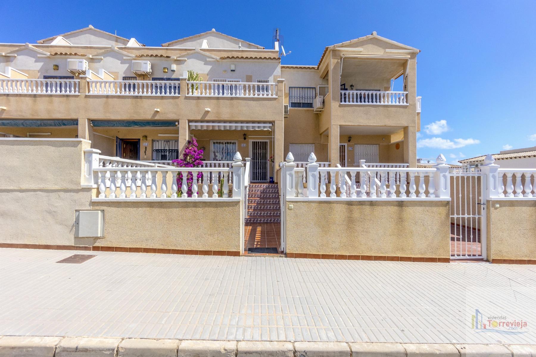 For sale of duplex in Orihuela Costa