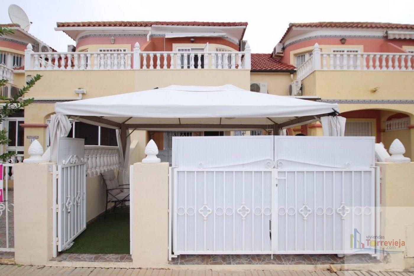 For sale of chalet in Orihuela Costa