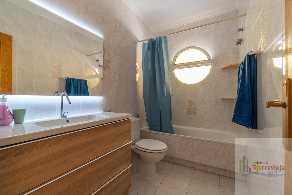 For sale of bungalow in Torrevieja