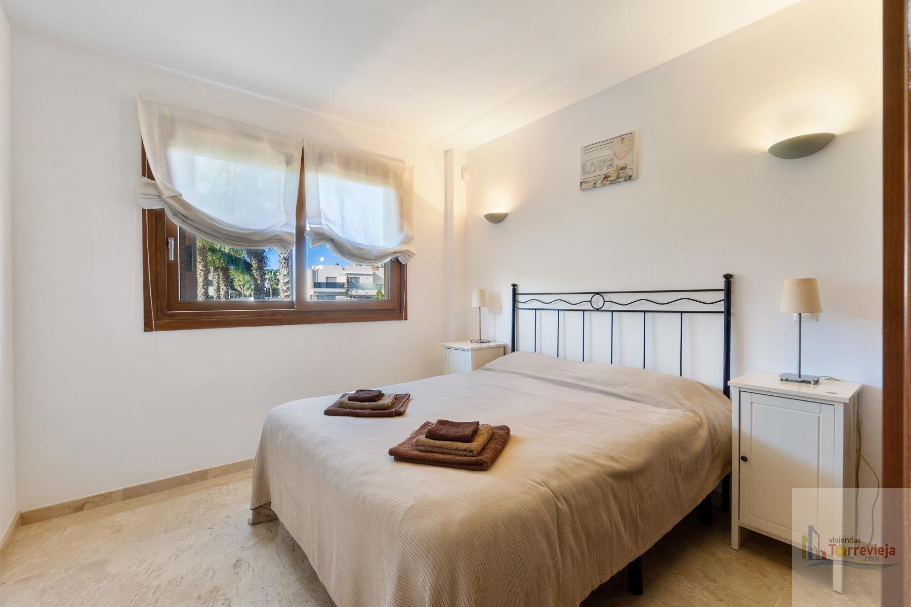 For sale of apartment in Orihuela Costa