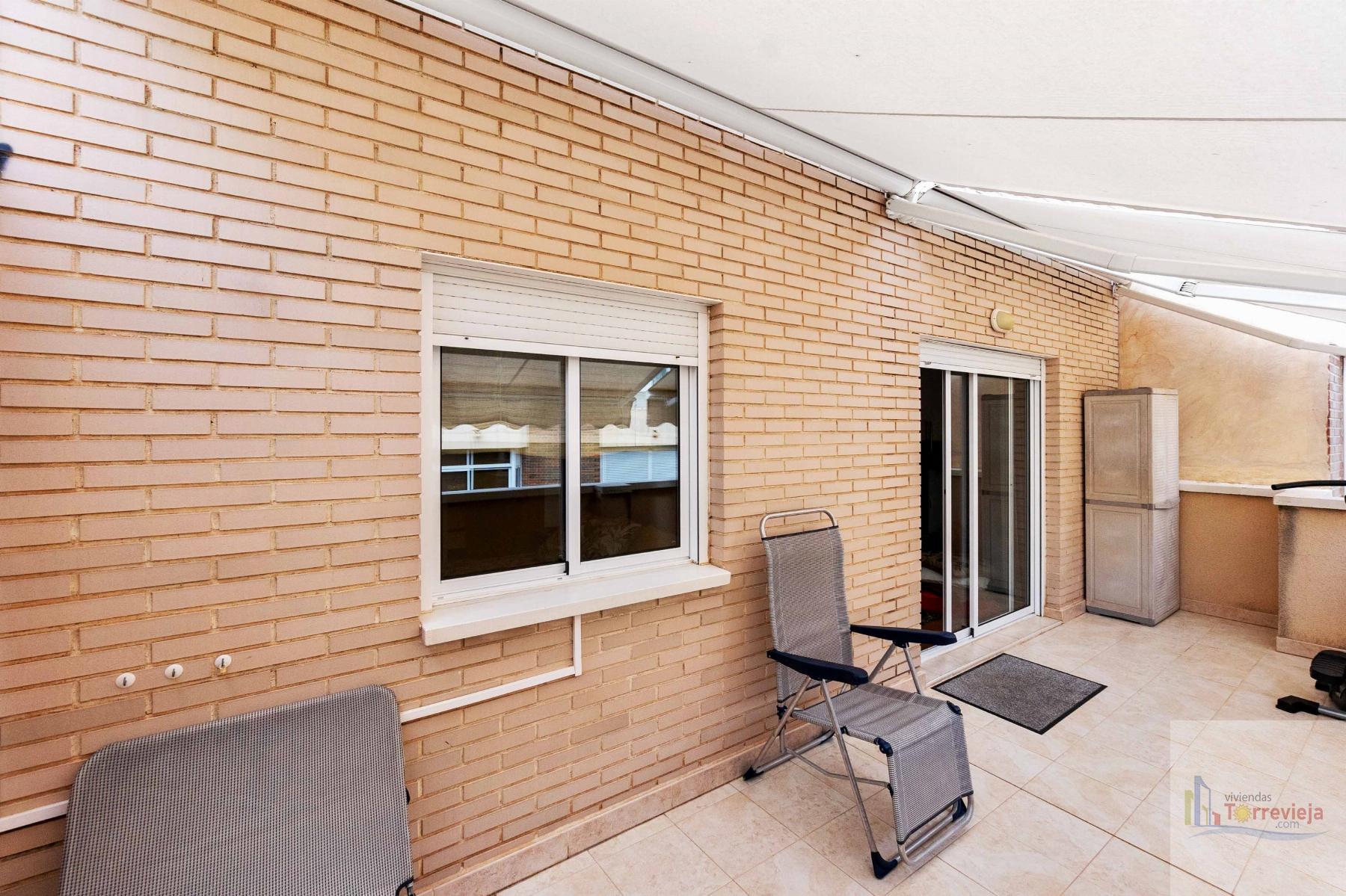 For sale of penthouse in Torrevieja