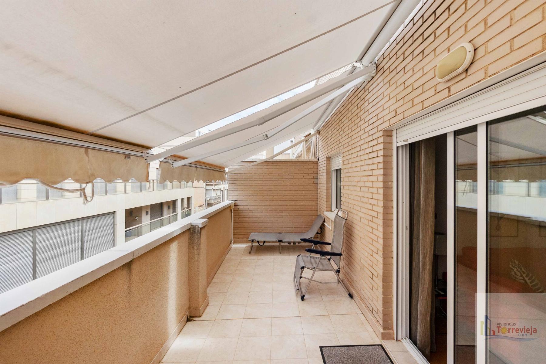 For sale of penthouse in Torrevieja